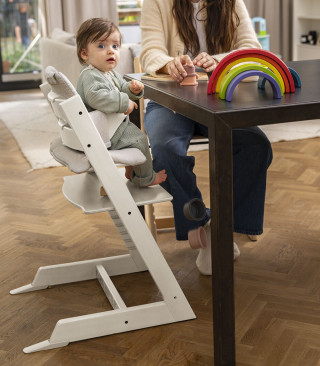 STOKKE STOLICA ZA HRANJENJE TRIPP TRAPP WHITE I BEBI SET TRIPP TRAPP ANTHRACITE 