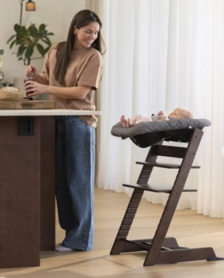 STOKKE STOLICA ZA HRANJENJE TRIPP TRAPP I BABY SET 6+ OAK WARM BROWN 495206 