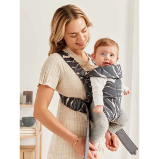 BABYBJORN BEBI NOSILJKA MINI ANTHRACITE/LANDSCAPE PRINT 021027 