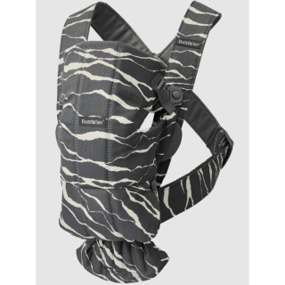 BABYBJORN BEBI NOSILJKA MINI ANTHRACITE/LANDSCAPE PRINT 021027 