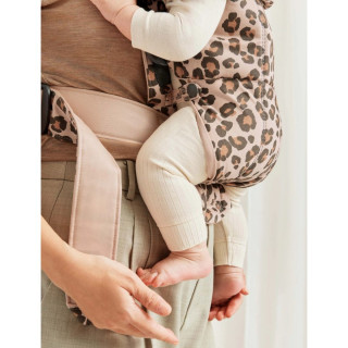 BABYBJORN BEBI NOSILJKA MINI BEIGE/LEOPARD 021075 