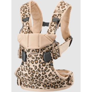 Baby Bjorn KENGUR NOSILJKA ONE BEIGE/LEOPARD 098075 