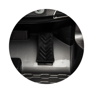 CHIPOLINO AUTO NA AKUMULATOR AUDI E-TRON WHITE, LEATHER SEAT ELKAUETR23W 