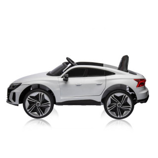 CHIPOLINO AUTO NA AKUMULATOR AUDI E-TRON WHITE, LEATHER SEAT ELKAUETR23W 