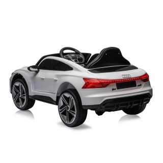 CHIPOLINO AUTO NA AKUMULATOR AUDI E-TRON WHITE, LEATHER SEAT ELKAUETR23W 
