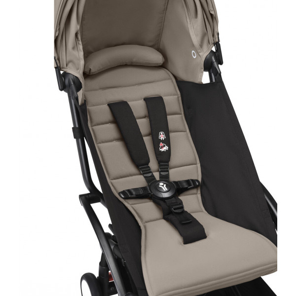 STOKKE YOYO3 SASIJA/KONSTRUKCIJA BLACK I SPORTSKO SJEDISTE 6+ COLOR PACK TAUPE 