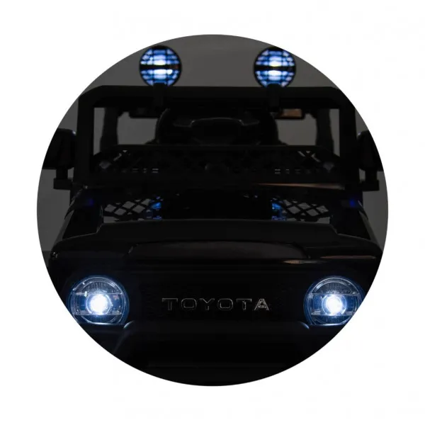 CHIPOLINO AUTO NA AKUMULATOR TOYOTA FJ CRUISER BLACK ELJTFJ251BK 