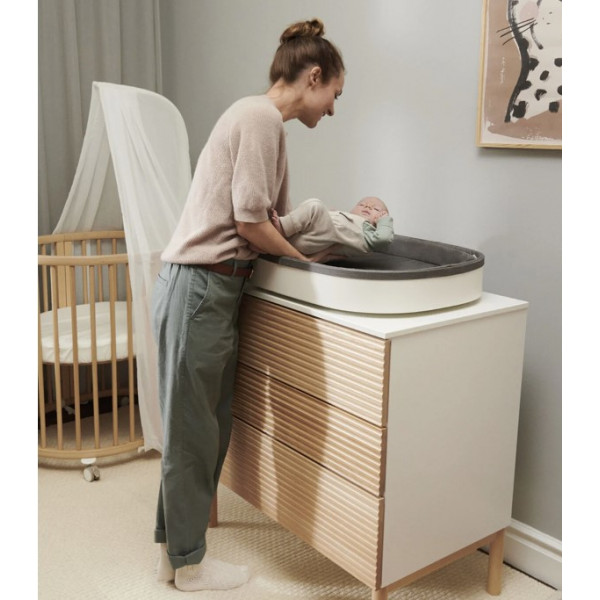 Stokke SLEEPI NATURAL KOMODA + PODLOGA ZA PRESVLAČENJE 