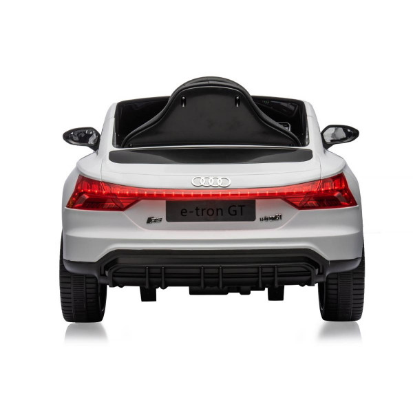 CHIPOLINO AUTO NA AKUMULATOR AUDI E-TRON WHITE, LEATHER SEAT ELKAUETR23W 