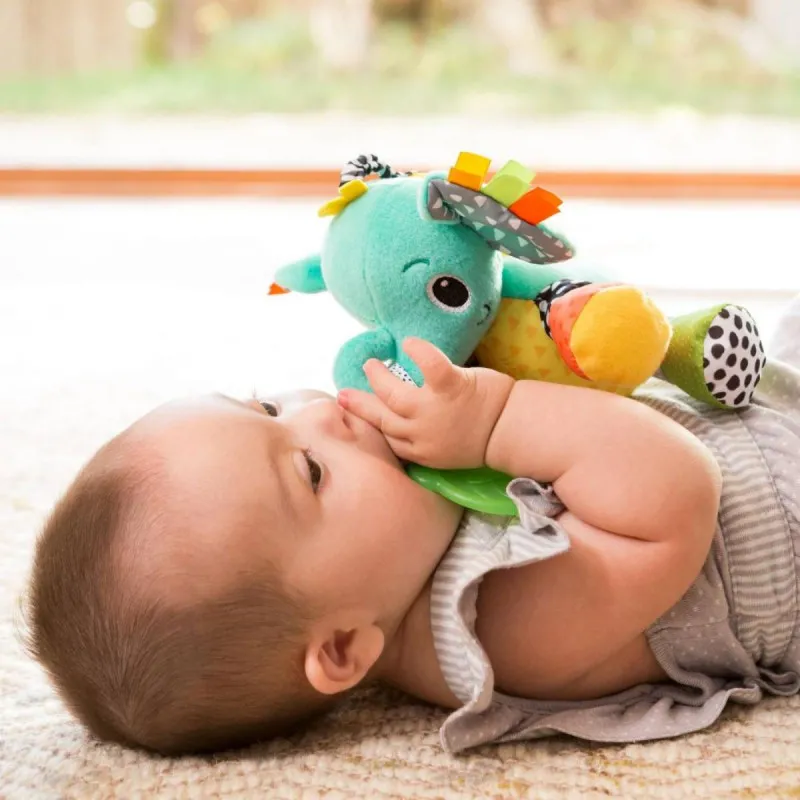 INFANTINO BEBI PLISANA IGRACKA 005378