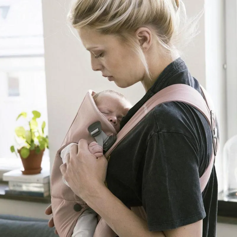 BABYBJORN BEBI NOSILJKA MINI DUSTY OINK 021114 