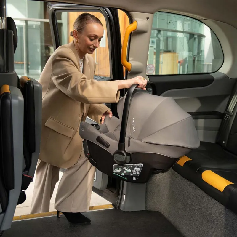 NUNA AUTOSJEDALICA PIPA URBN CHATEAU 160961-CF15610CHTGL