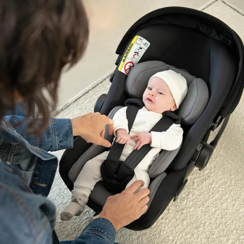 NUNA AUTOSJEDALICA ARRA FLEX I-SIZE CAVIAR 159438-CS20210CVRGL