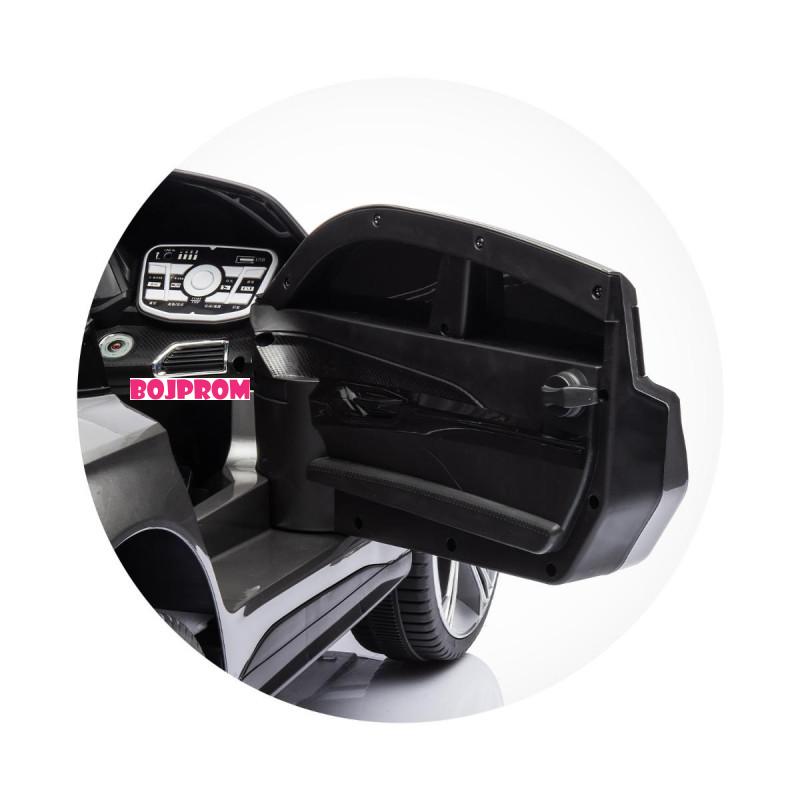 CHIPOLINO AUTO NA AKUMULATOR AUDI E-TRON WHITE, LEATHER SEAT ELKAUETR23W 