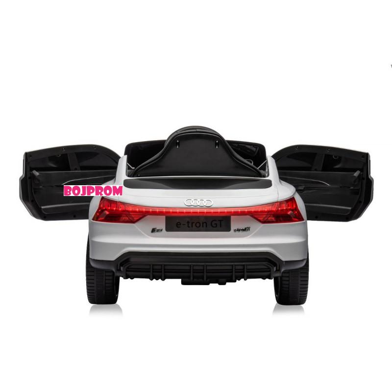 CHIPOLINO AUTO NA AKUMULATOR AUDI E-TRON WHITE, LEATHER SEAT ELKAUETR23W 